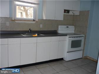 219 Middleton Street Riverside, NJ 08075 - Photo 5 of 10