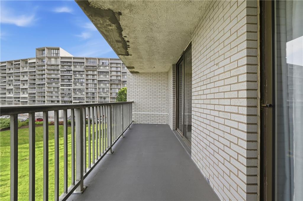 1150 Bower Hill Road, Unit 304C Pittsburgh, PA 15243 - Photo 18 of 25