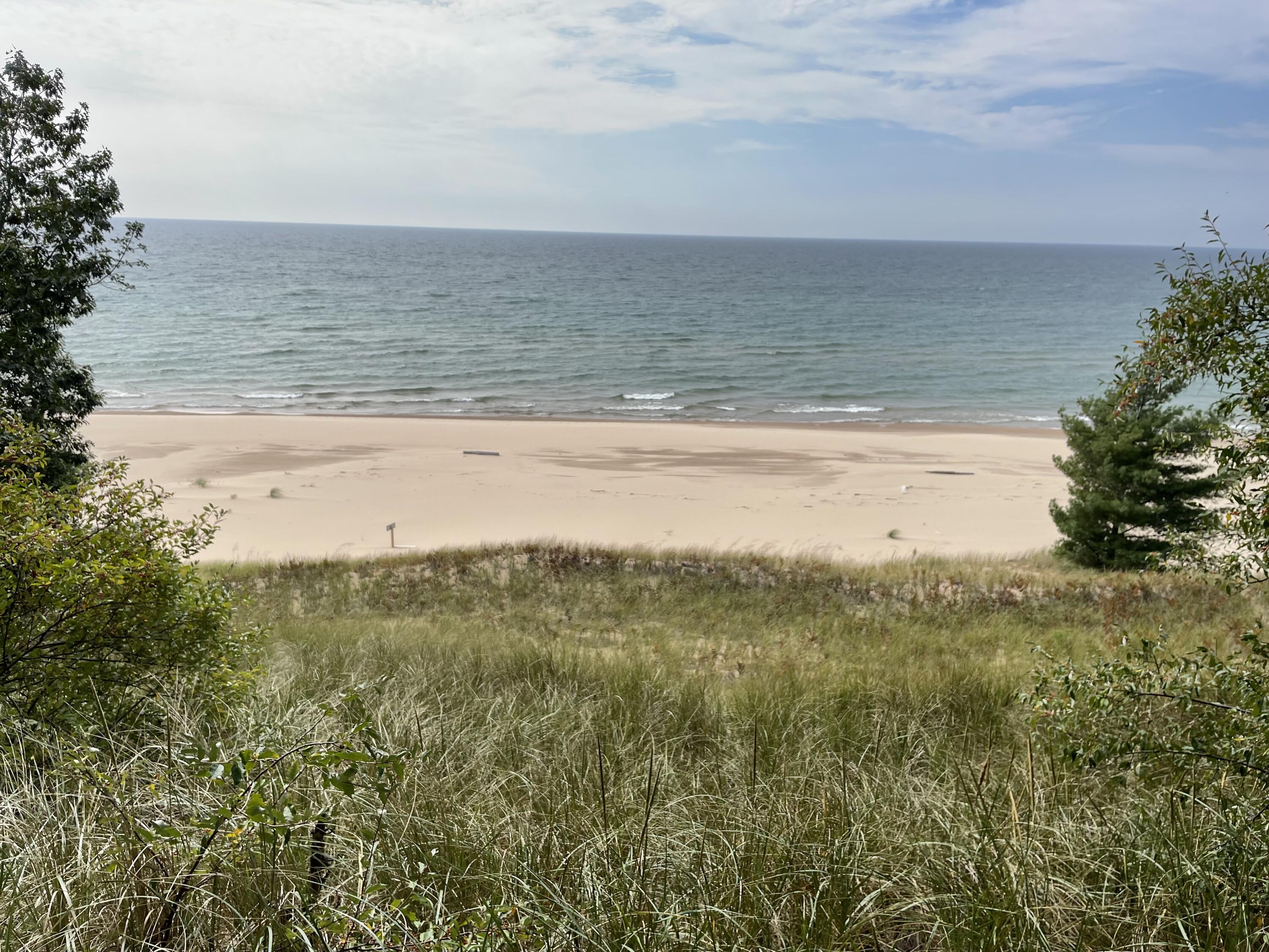 2087 South Glen Road Shelby, MI 49455 - Photo 2 of 31 IMG-0656