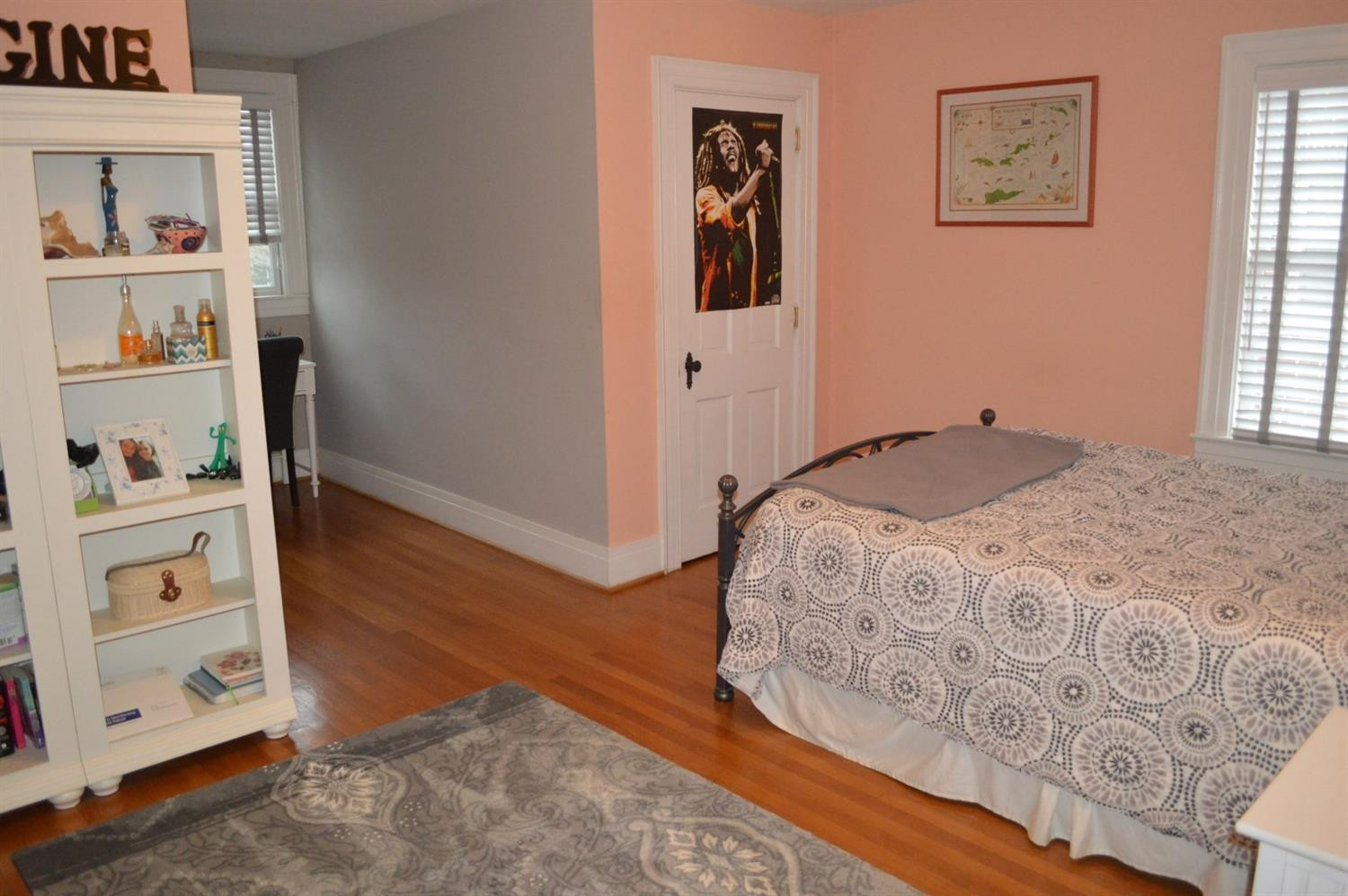 1398 Cochran Road Lexington, KY 40502 - Photo 25 of 44 Photo 25