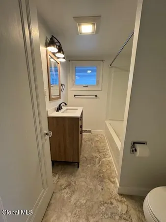 $2,800 | 66 Lakeshore Drive, Averill Park, NY 12018