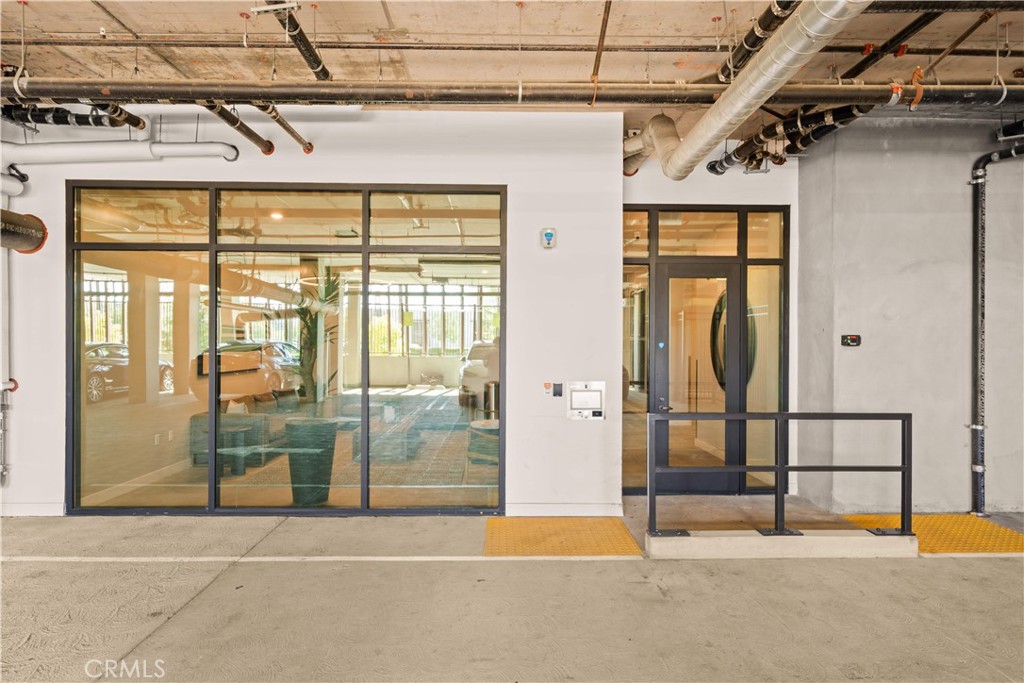 2510 Rivington Irvine, CA 92612 - Photo 30 of 41 a view of a indoor garage