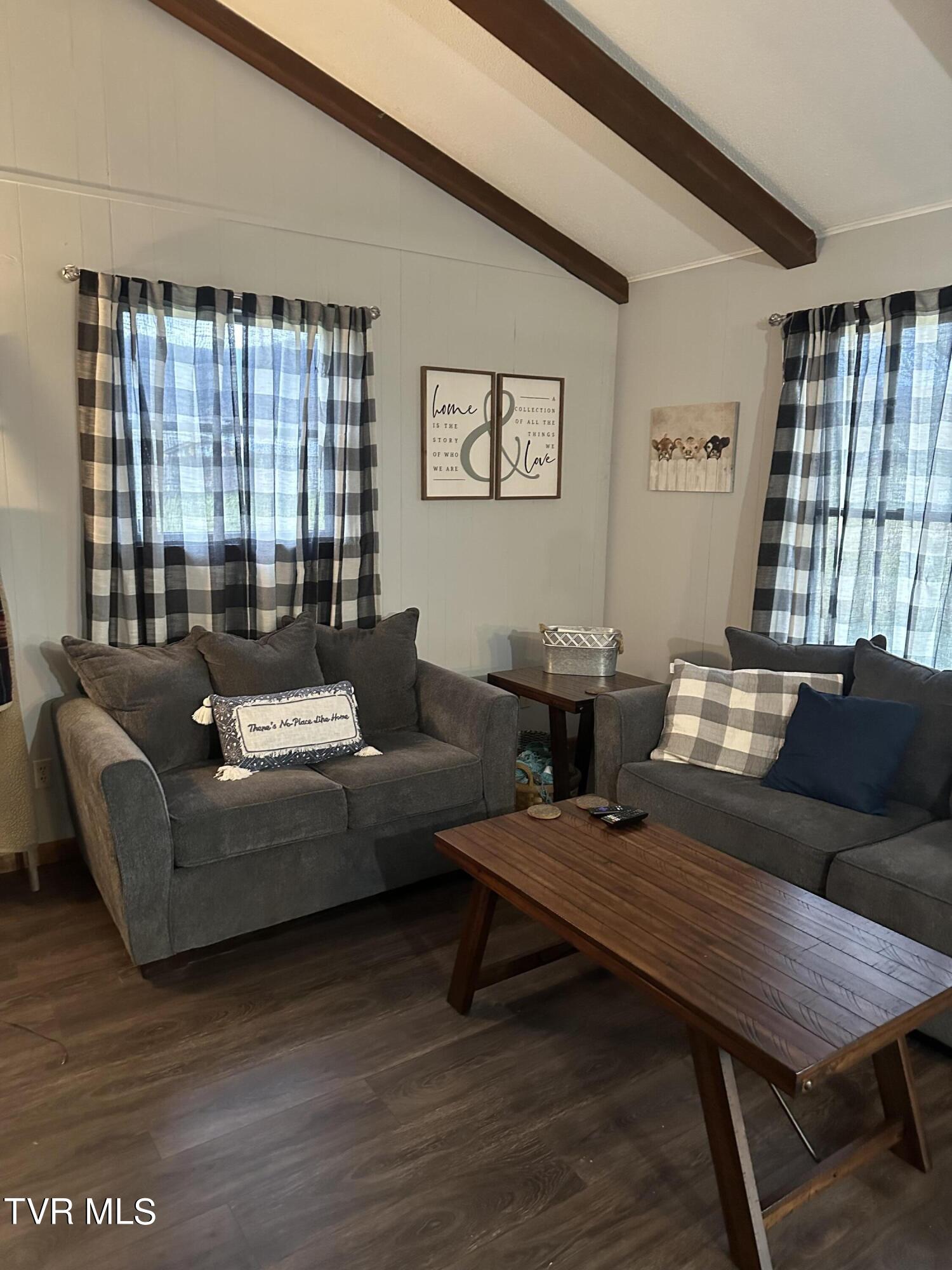 109 Teresa Moore Road Chuckey, TN 37641 - Photo 7 of 24 Living Room
