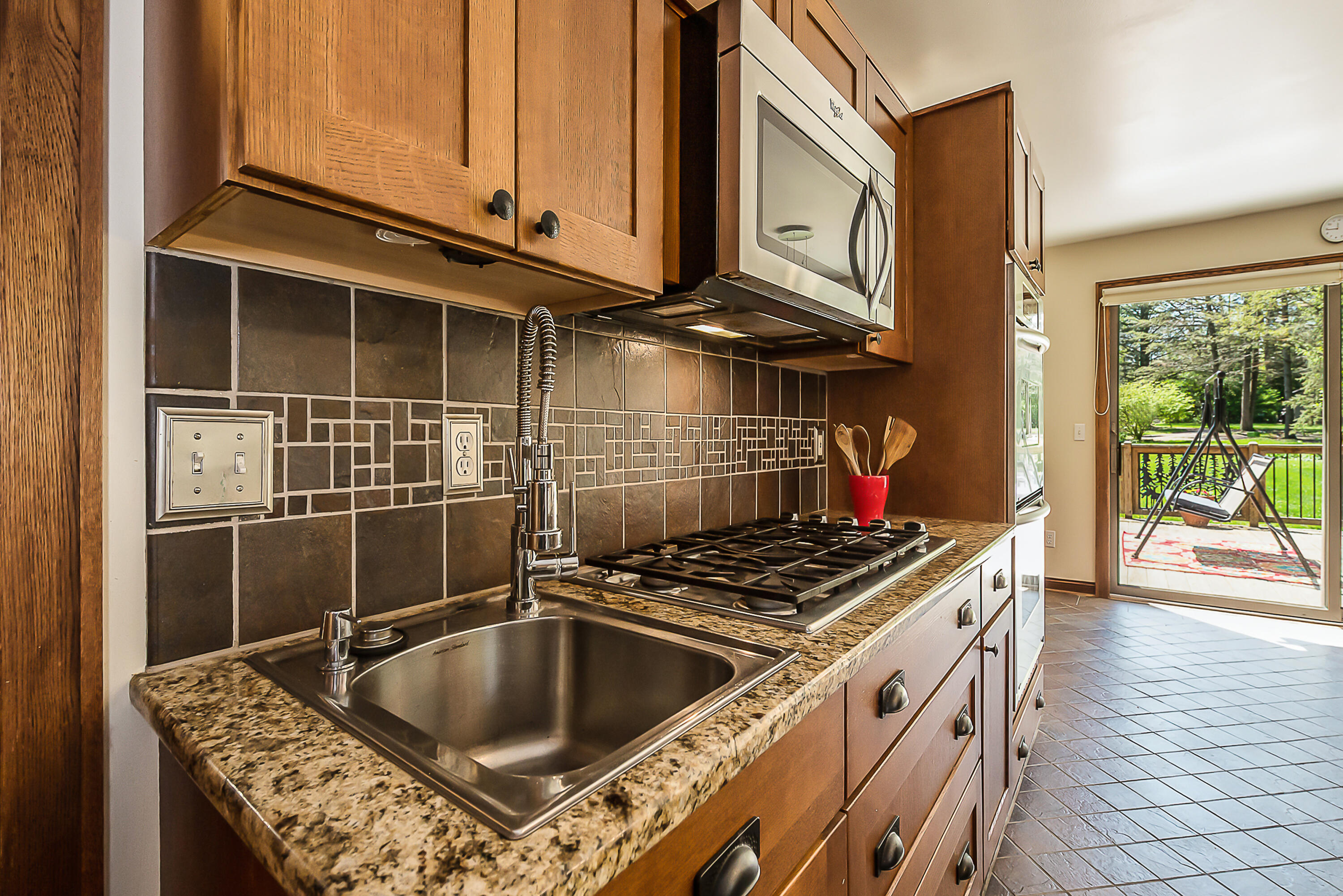 8544 Far Ravine Drive Pinckney, MI 48169 - Photo 20 of 69 DSC_1278