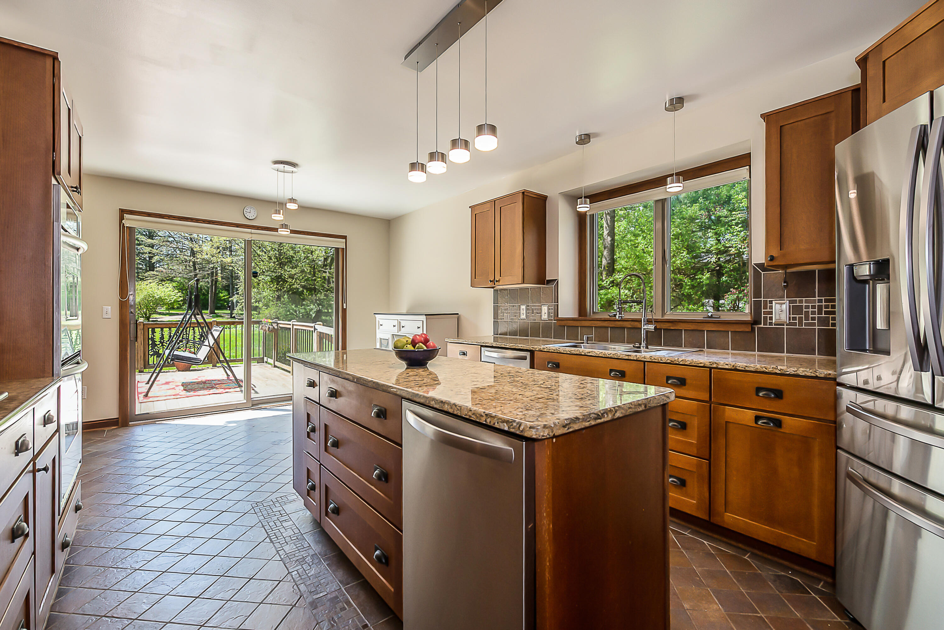 8544 Far Ravine Drive Pinckney, MI 48169 - Photo 21 of 69 DSC_1292