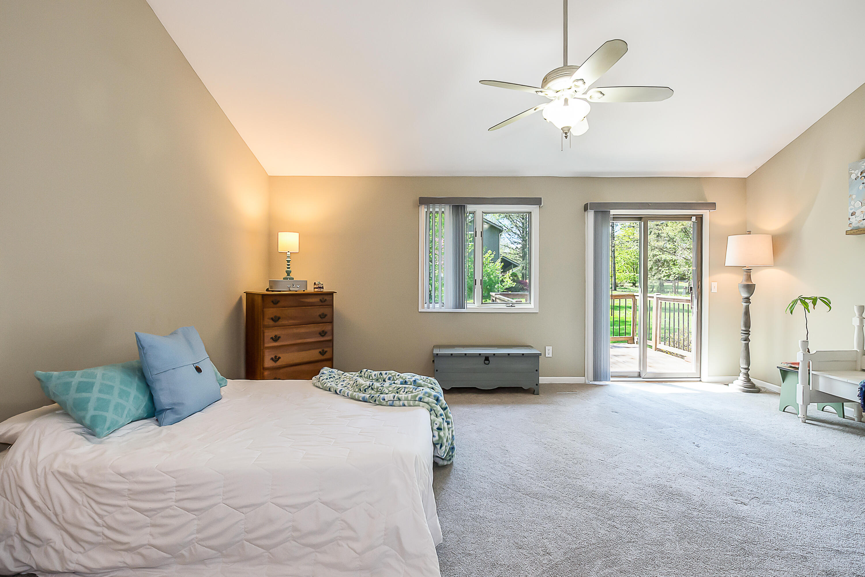 8544 Far Ravine Drive Pinckney, MI 48169 - Photo 24 of 69 DSC_1473