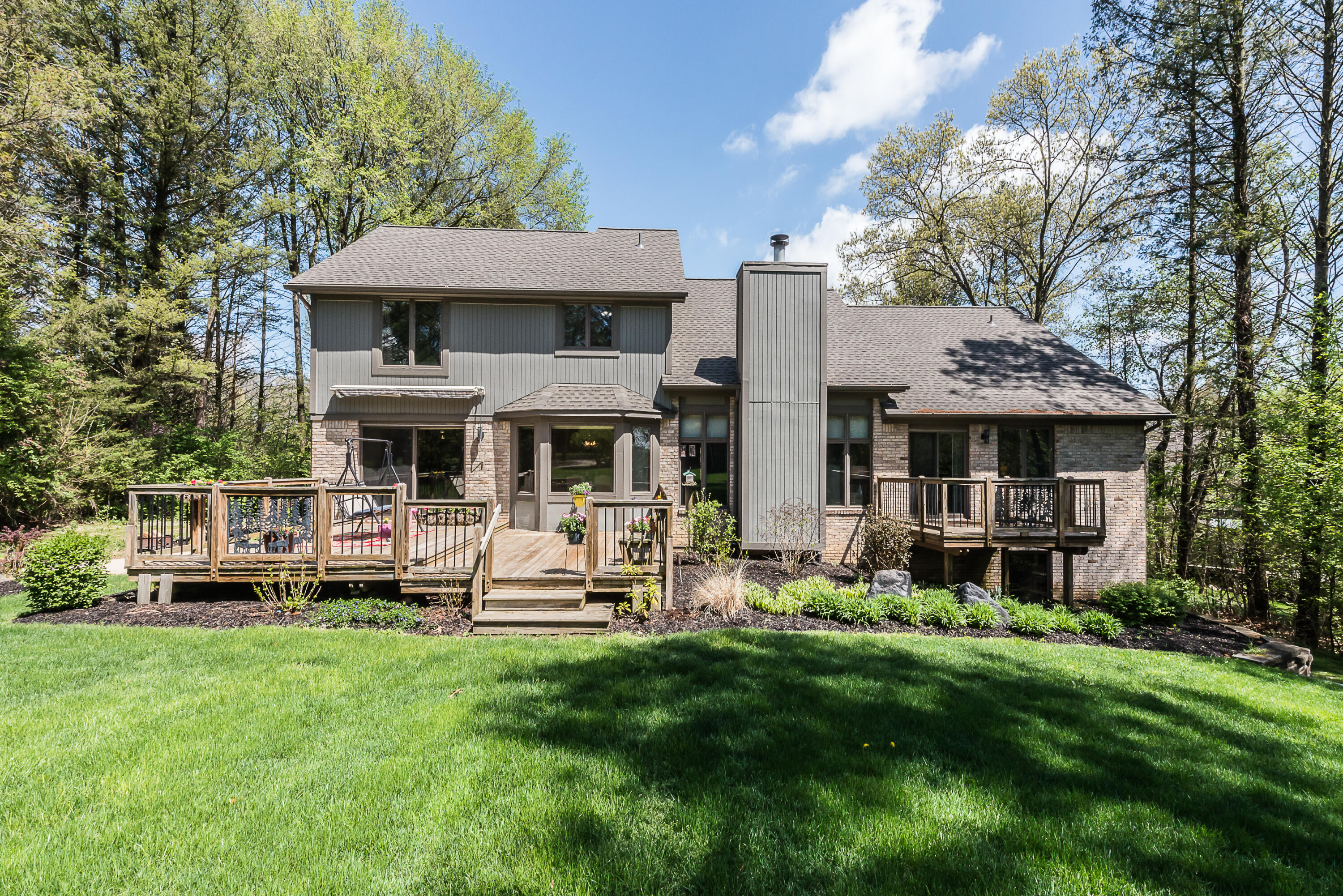 8544 Far Ravine Drive Pinckney, MI 48169 - Photo 3 of 69 DSC_1128