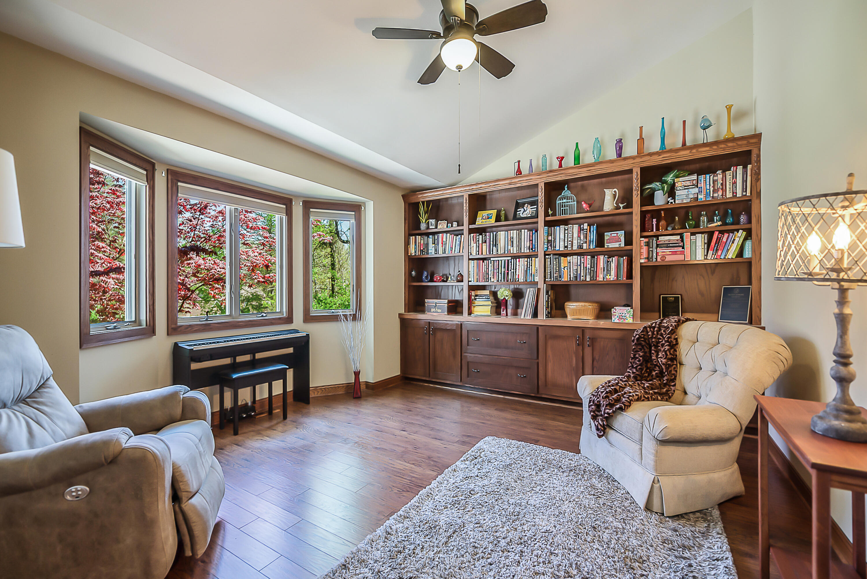 8544 Far Ravine Drive Pinckney, MI 48169 - Photo 6 of 69 DSC_1352