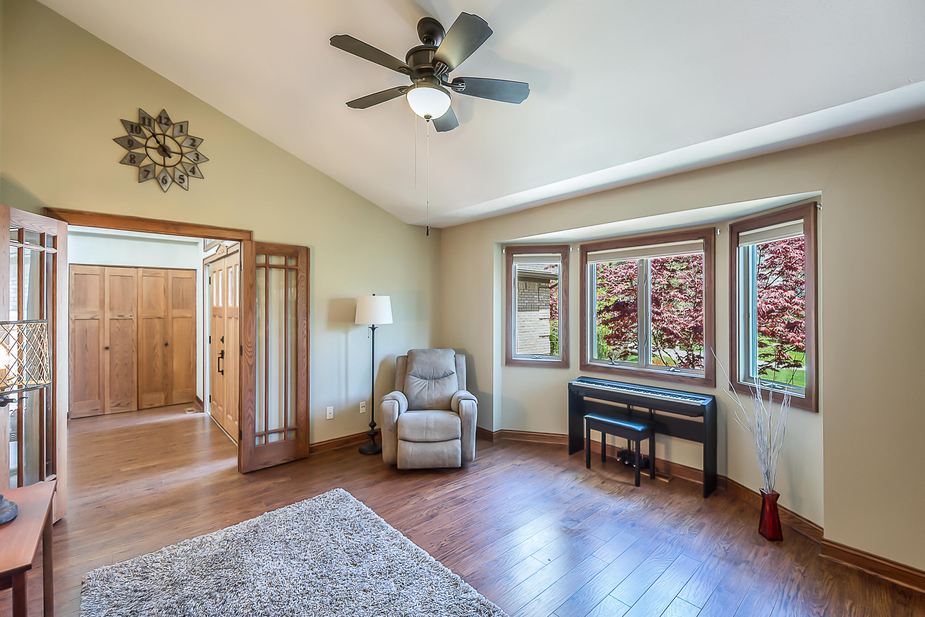 8544 Far Ravine Drive Pinckney, MI 48169 - Photo 7 of 69 DSC_1367