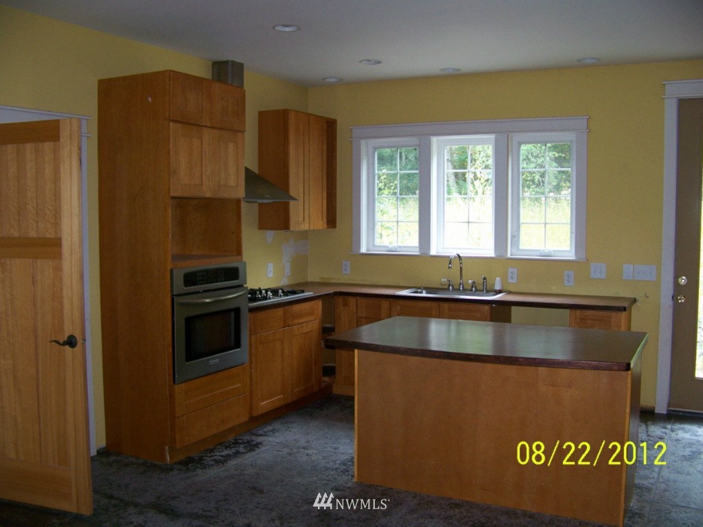 92 Tripp Road Sequim, WA 98382 - Photo 3 of 11