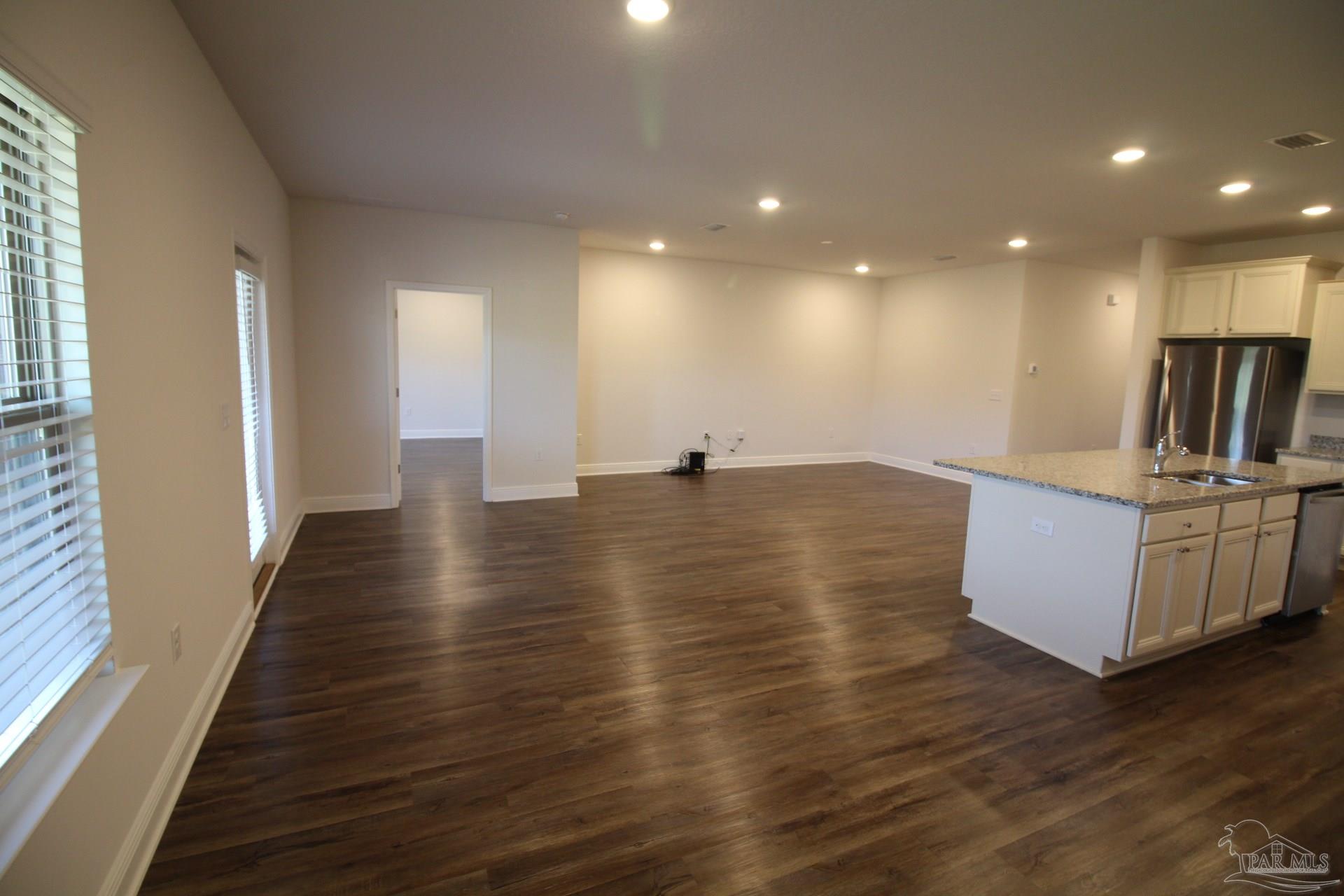 7720 Burnside Loop Pensacola, FL 32526 - Photo 10 of 28