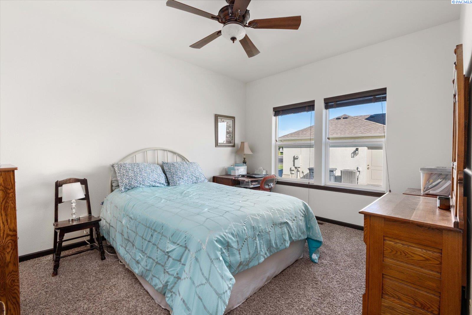17538 South Fairview Loop Kennewick, WA 99338 - Photo 24 of 47 Gallery Image 24