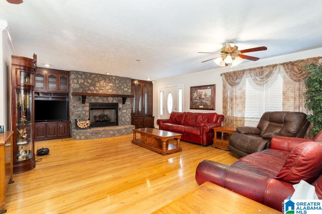 1181 Mountain View Road Talladega, AL 35160 - Photo 10 of 38