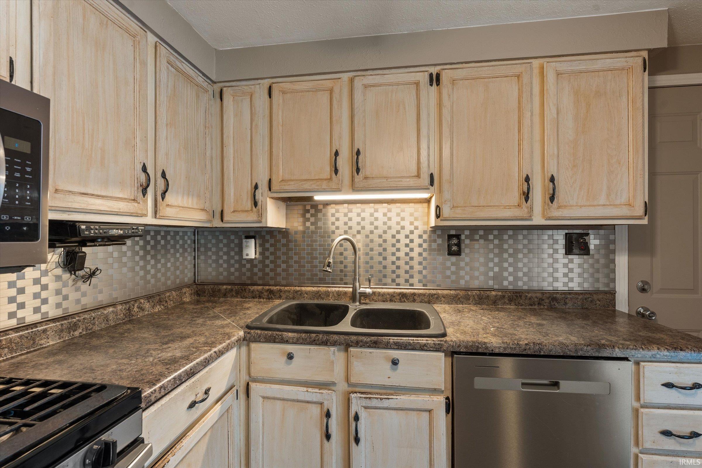 14666 Mill Valley Lane Granger, IN 46530 - Photo 29 of 36