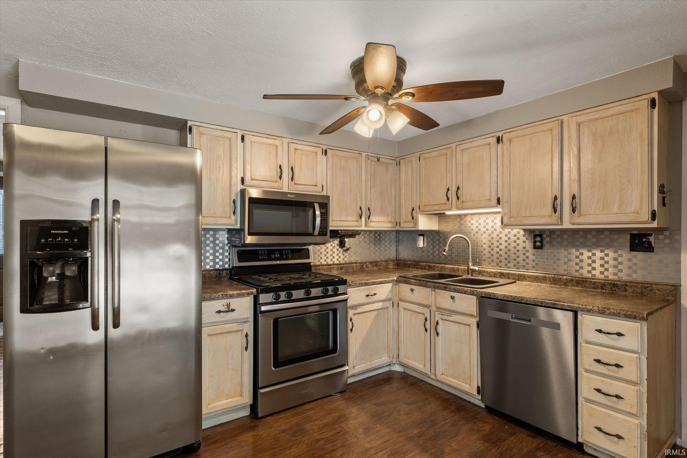 14666 Mill Valley Lane Granger, IN 46530 - Photo 31 of 36