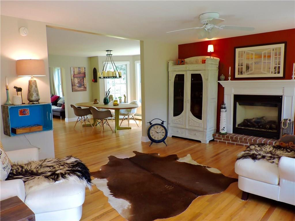 11 Heath Road Kennebunk, ME 04043 - Photo 3 of 26 Photo