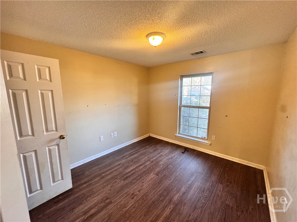 127 Parkview Road Savannah, GA 31419 - Photo 4 of 10