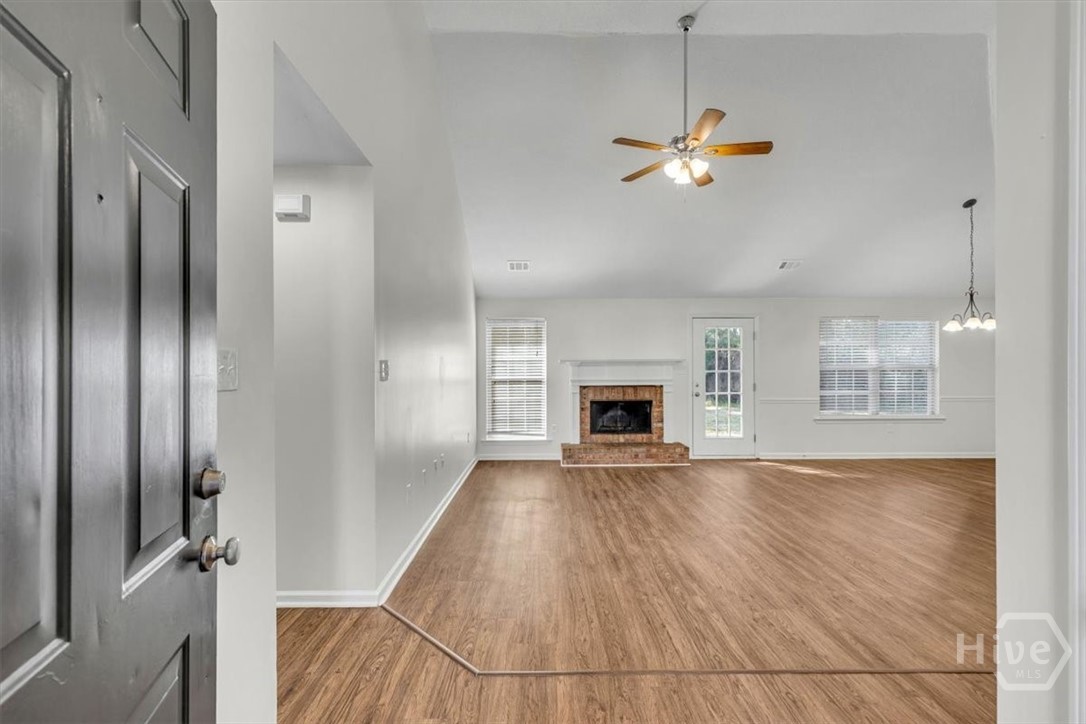 127 Parkview Road Savannah, GA 31419 - Photo 4 of 26