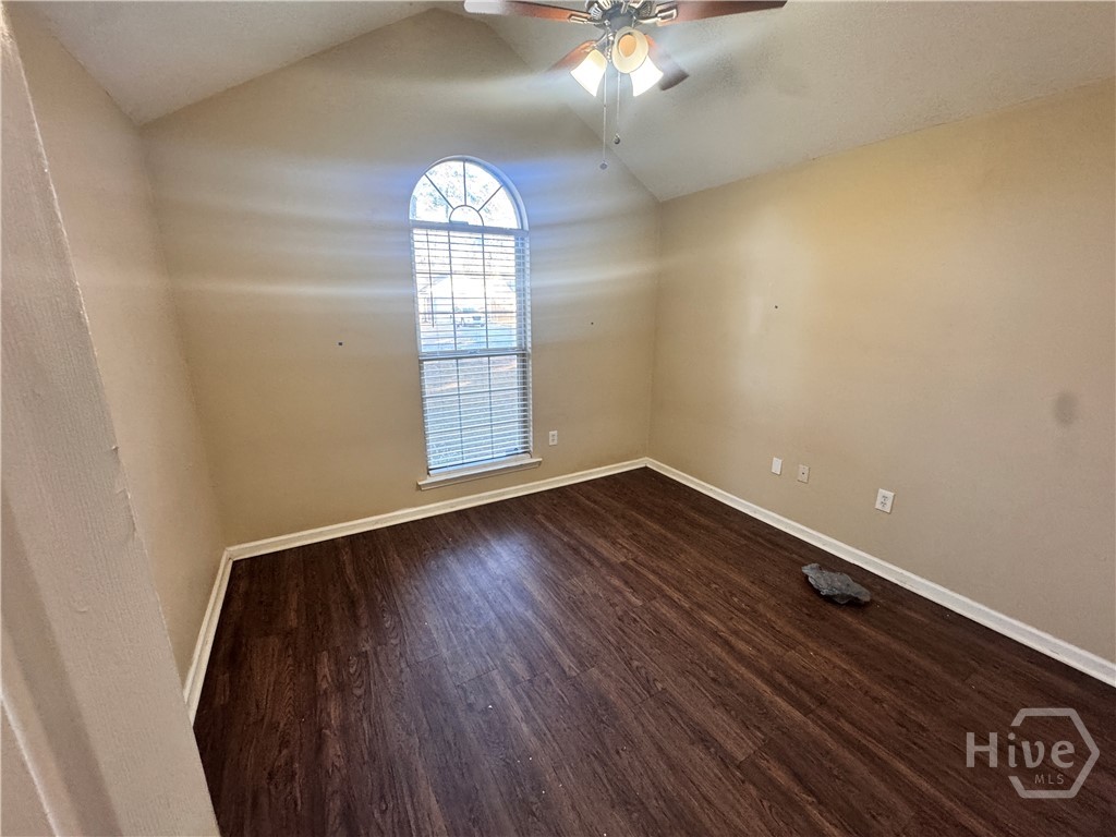 127 Parkview Road Savannah, GA 31419 - Photo 5 of 10