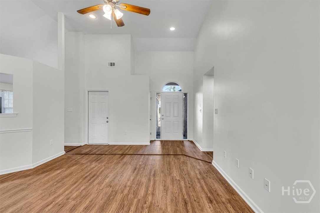127 Parkview Road Savannah, GA 31419 - Photo 5 of 26