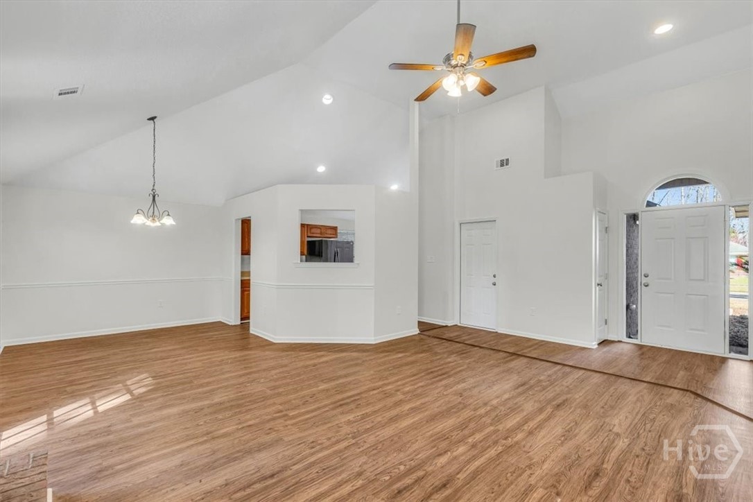 127 Parkview Road Savannah, GA 31419 - Photo 6 of 26