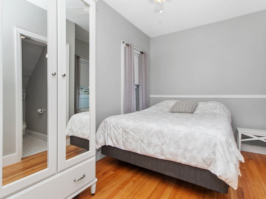 29 Ash Street Waltham, MA 02453 - Photo 17 of 37