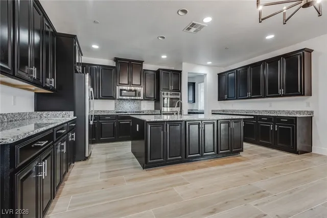 $2,750 | 278 Via Del Salvatore, Henderson, NV 89011