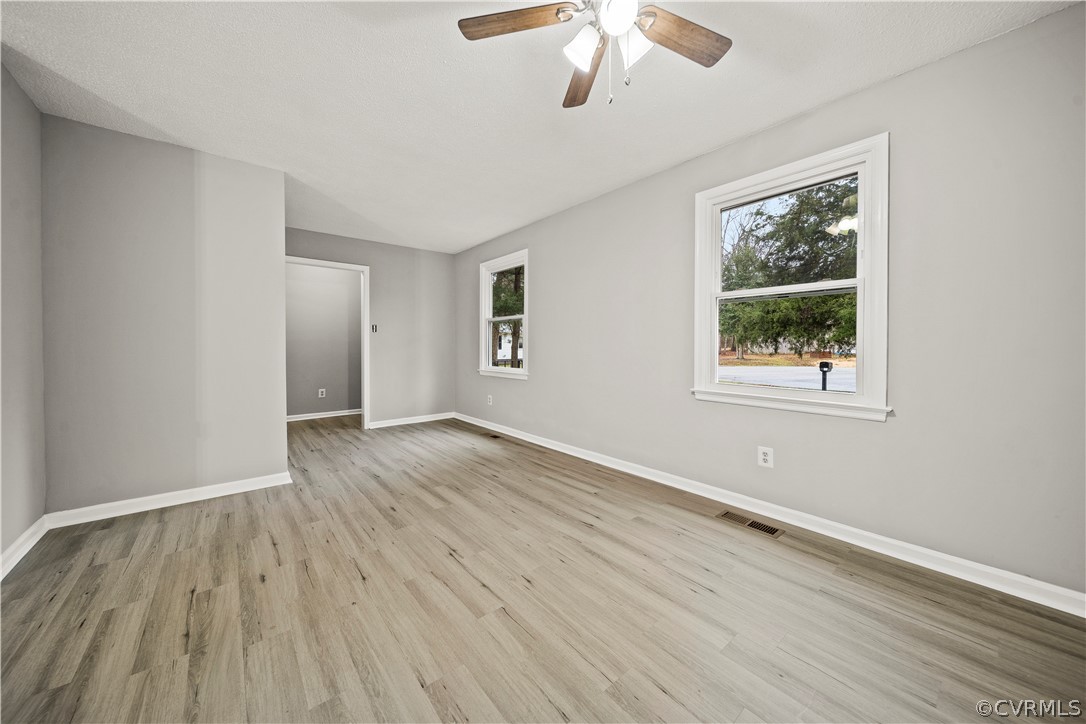 4125 Bronholly Road Chesterfield, VA 23832 - Photo 9 of 33 Gallery Image 9
