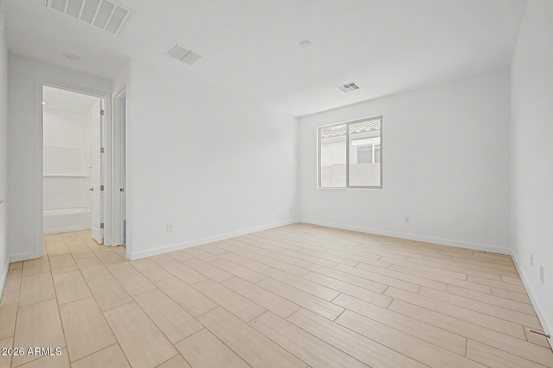 8037 West Granada Road Phoenix, AZ 85035 - Photo 14 of 37 19 - Granada 8037