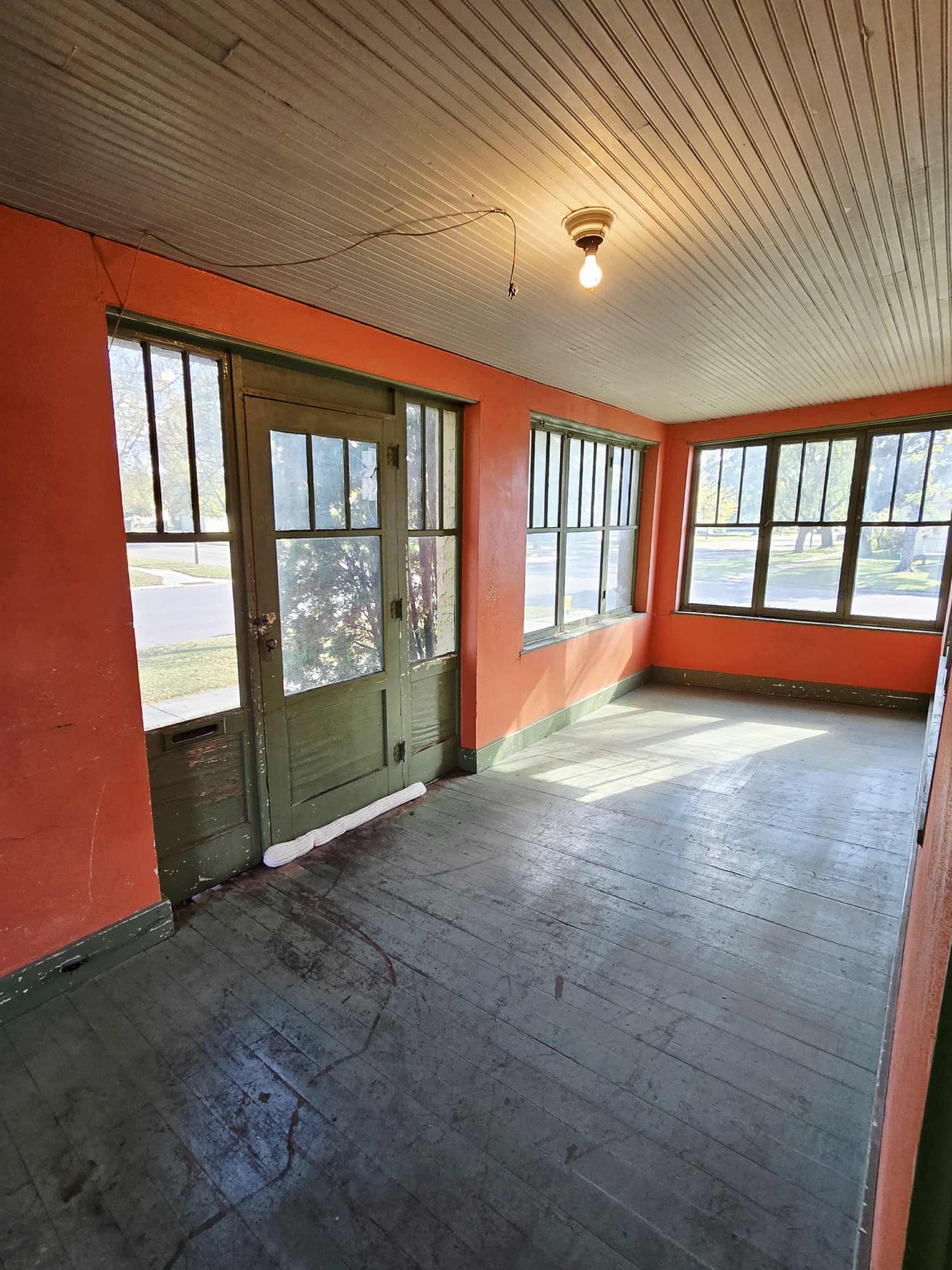 603 Arnold Avenue North Thief River Falls, MN 56701 - Photo 4 of 29