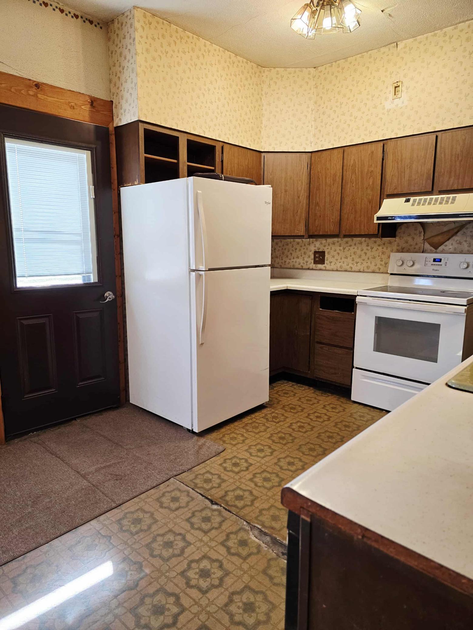 603 Arnold Avenue North Thief River Falls, MN 56701 - Photo 7 of 29