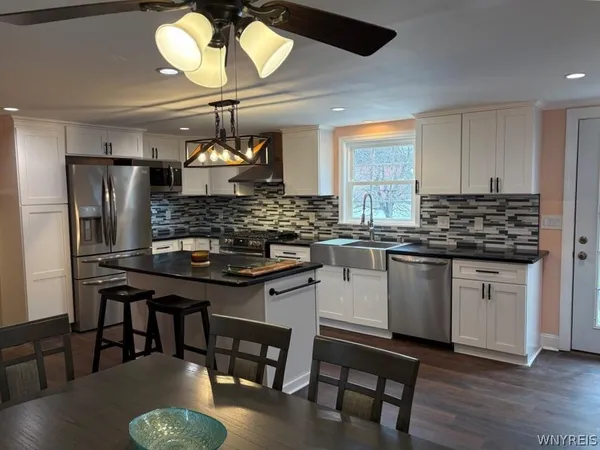 $349,900 | 5258 Chestnut Ridge Road, Orchard Park, NY 14127