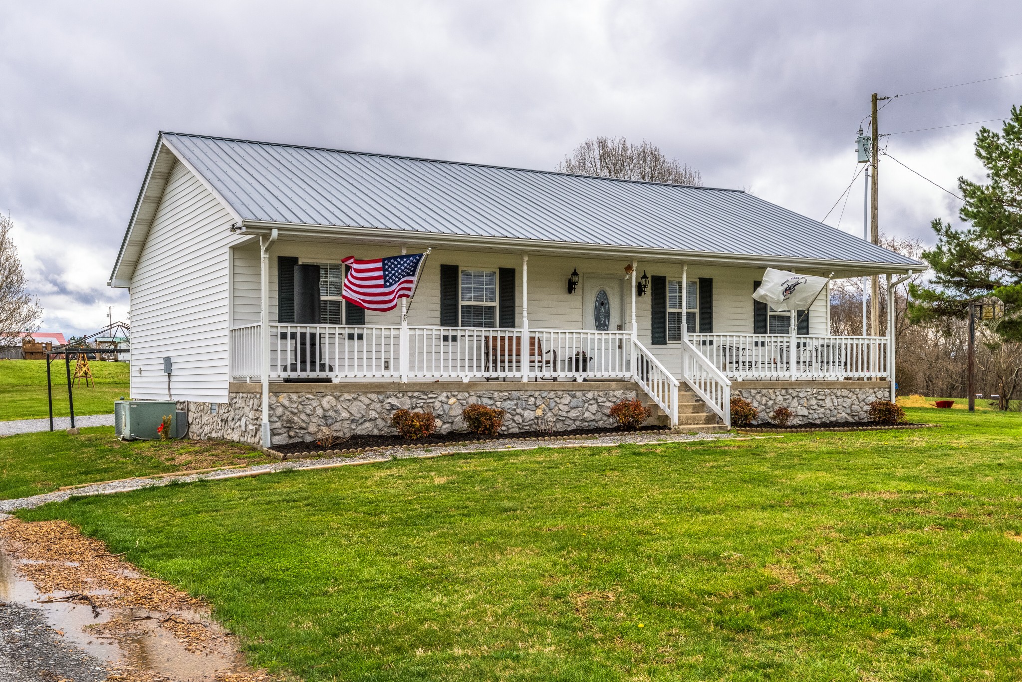 113 Fred Road Bon Aqua, TN 37025 - Photo 1 of 20 Gallery Image 1