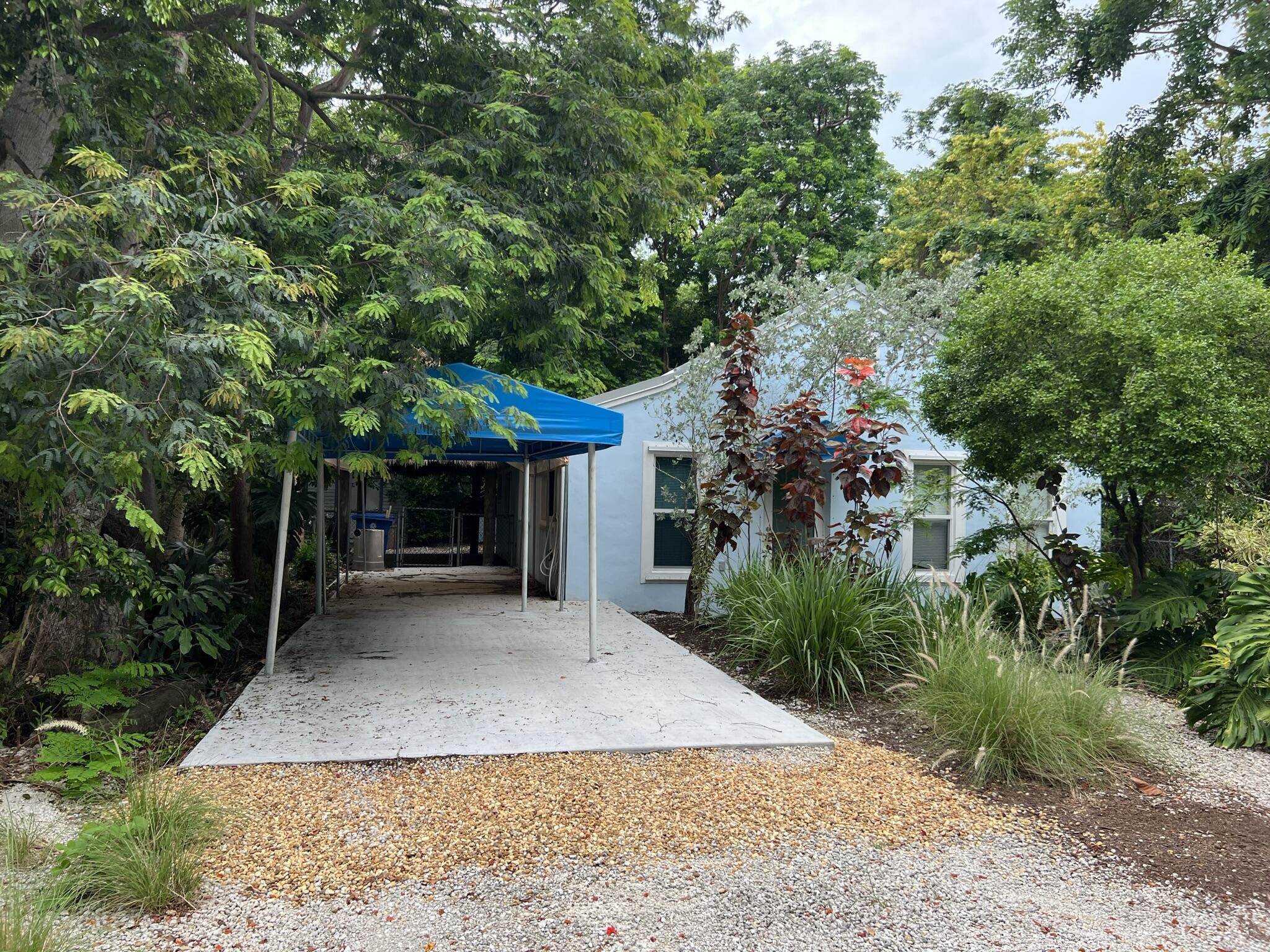 805 Madrid Road Key Largo, FL 33037 - Photo 1 of 31 Welcome Home!