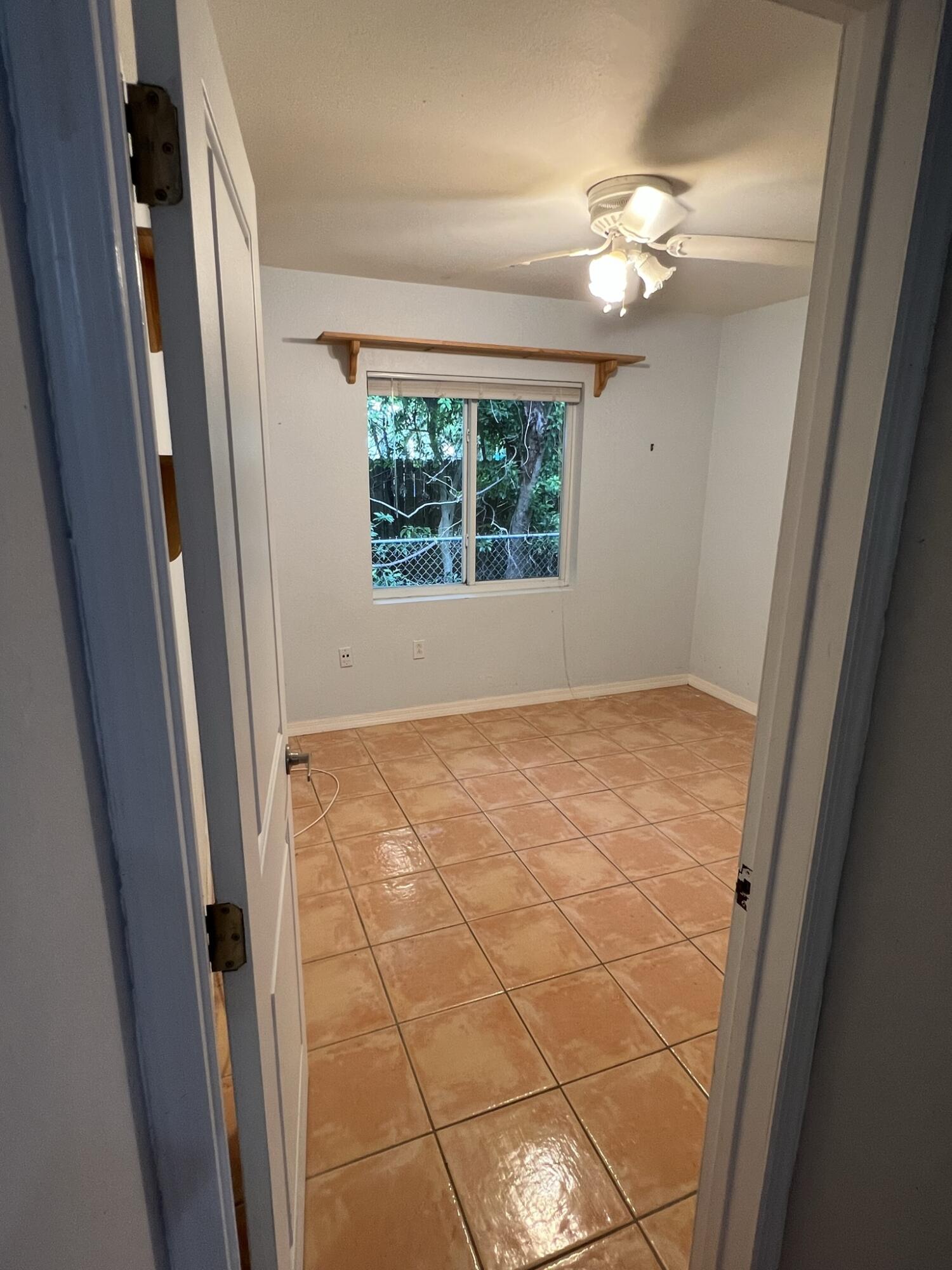 805 Madrid Road Key Largo, FL 33037 - Photo 15 of 31 Bedroom 2