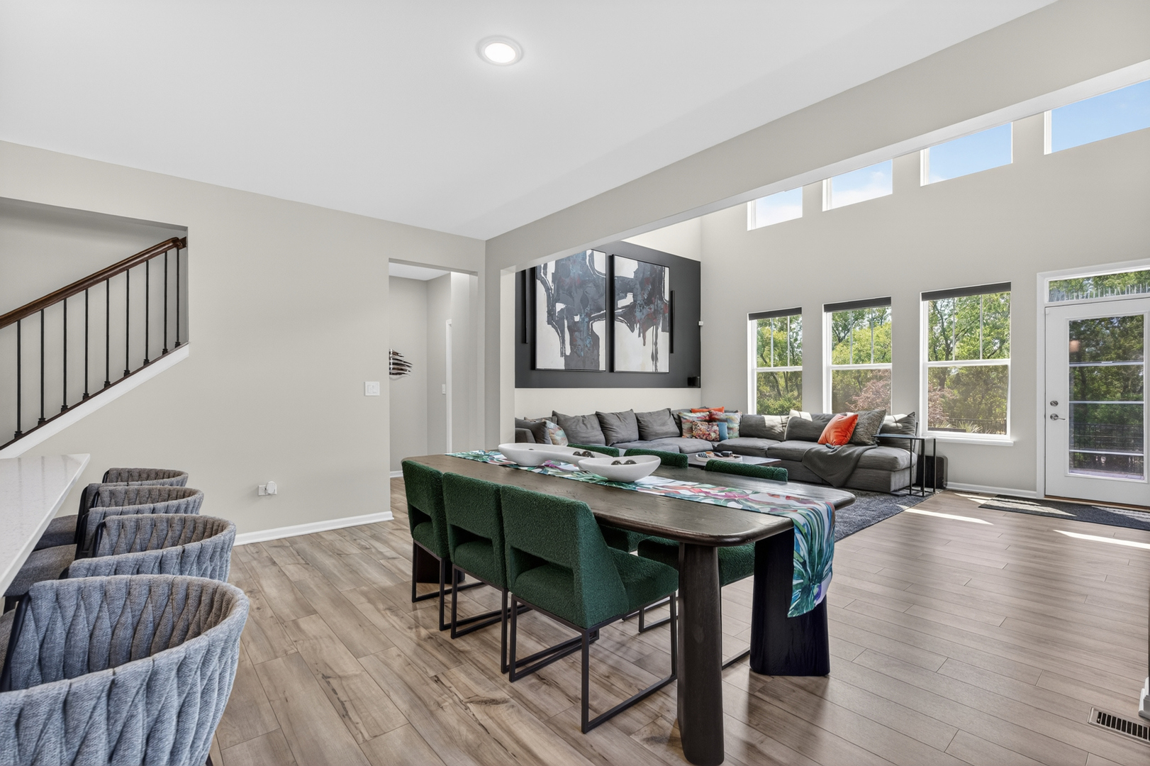 16230 Lake View Road Plainfield, IL 60586 - Photo 29 of 62 a view of a livingroom with furniture and a table