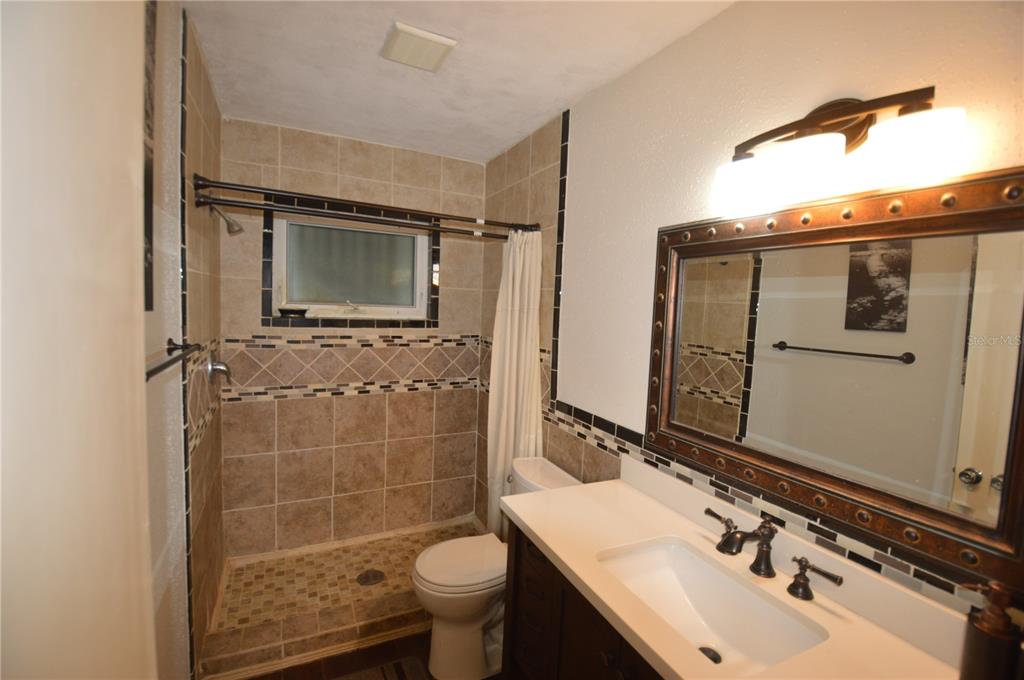 935 Kimball Road Venice, FL 34293 - Photo 19 of 25 Gallery Image 19