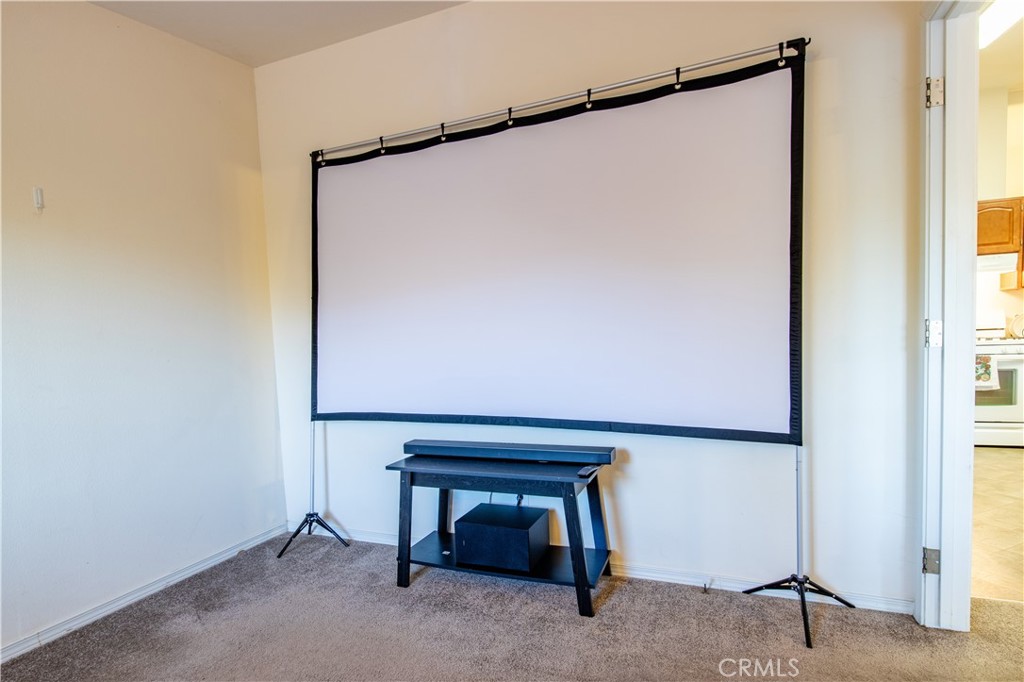 5038 Oak Road Midpines, CA 95345 - Photo 29 of 53 a room with a table and a window