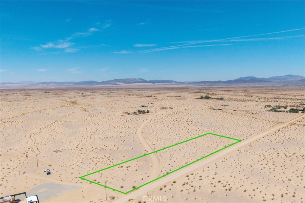 4461 Meriwether Road Twentynine Palms, CA 92277 - Photo 2 of 33