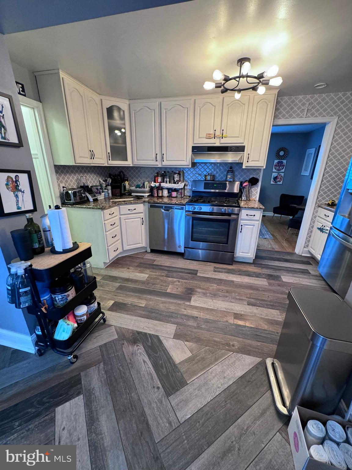 638 Wayne Avenue Springfield, PA 19064 - Photo 7 of 29 Gallery Image 7