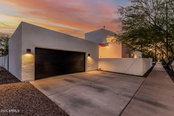 $865,000 | 2257 North 16th Avenue, Phoenix, AZ 85007