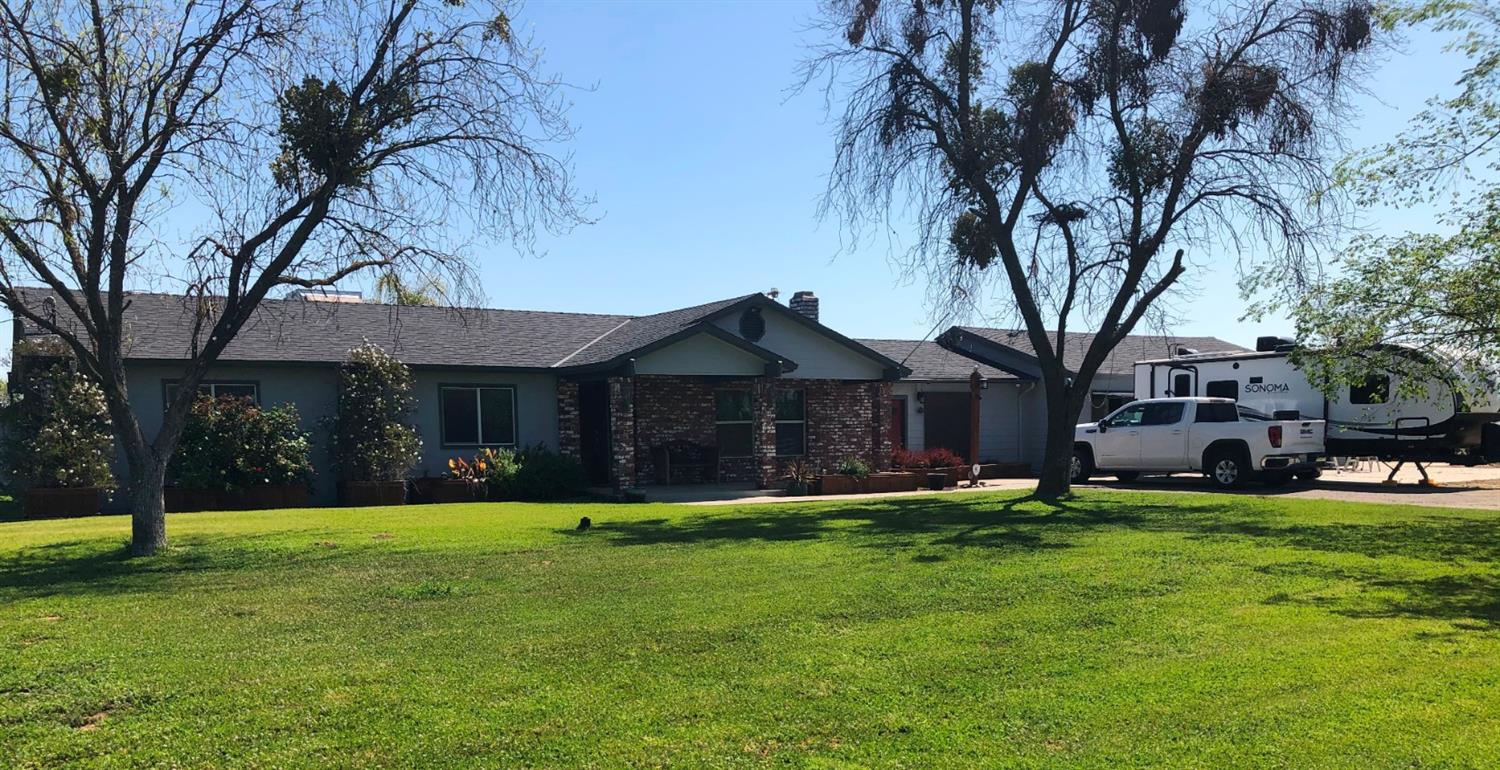 14819 Skyview Road Madera, CA 93636 - Photo 1 of 37 Gallery Image 1