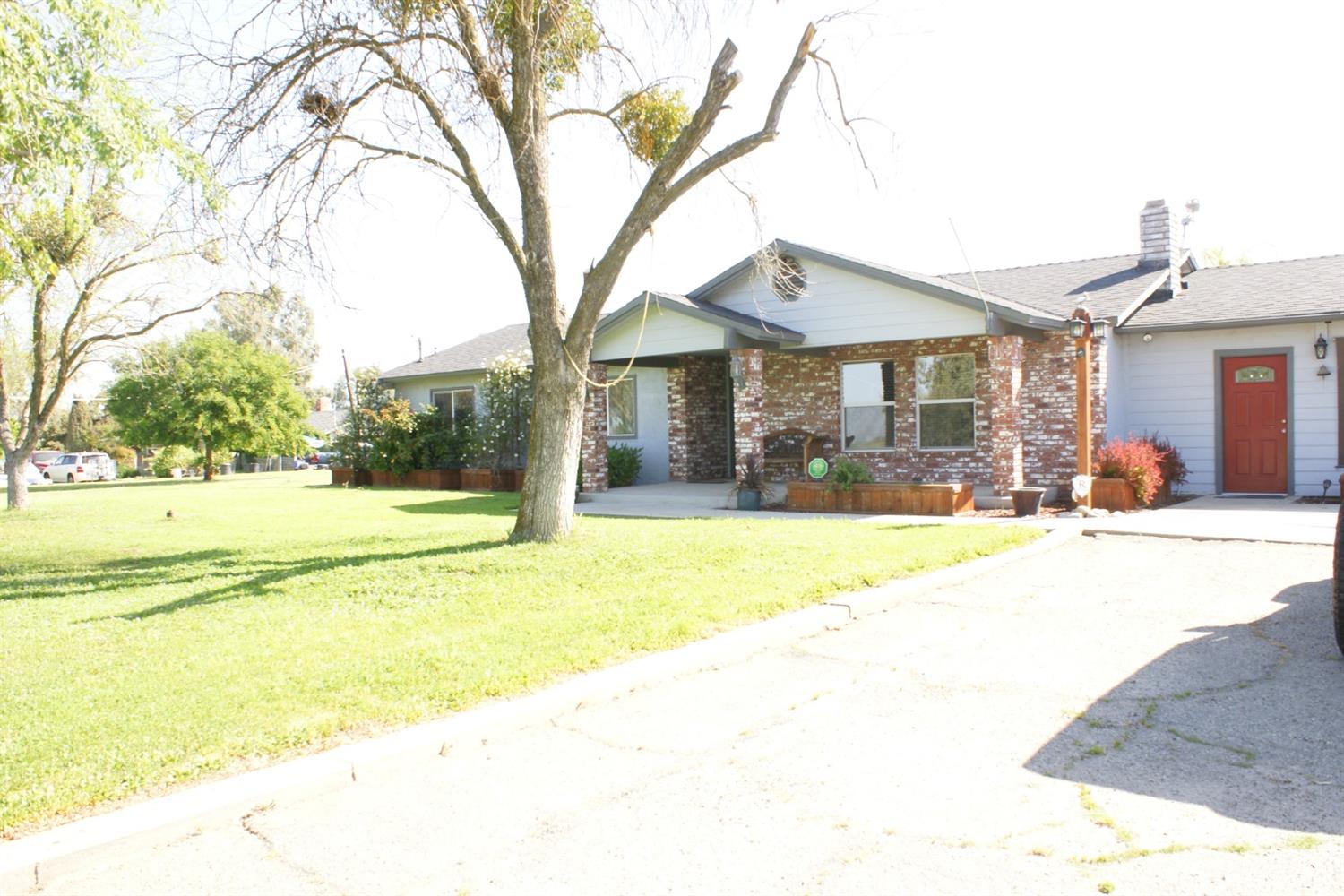 14819 Skyview Road Madera, CA 93636 - Photo 2 of 37 Gallery Image 2