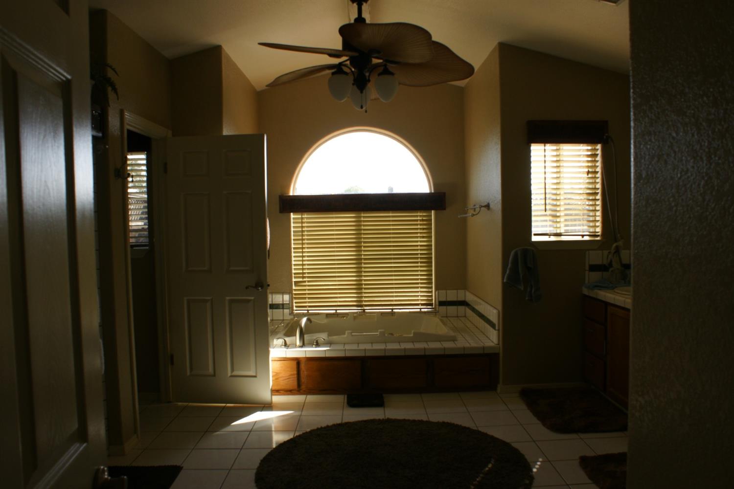 14819 Skyview Road Madera, CA 93636 - Photo 22 of 37 Gallery Image 22