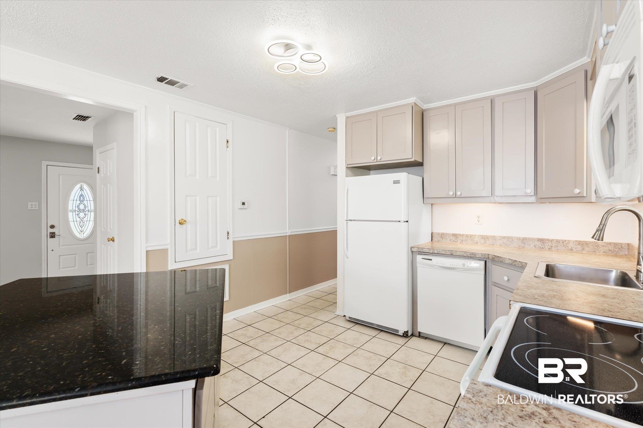 4375 Champlain Avenue Mobile, AL 36619 - Photo 4 of 21