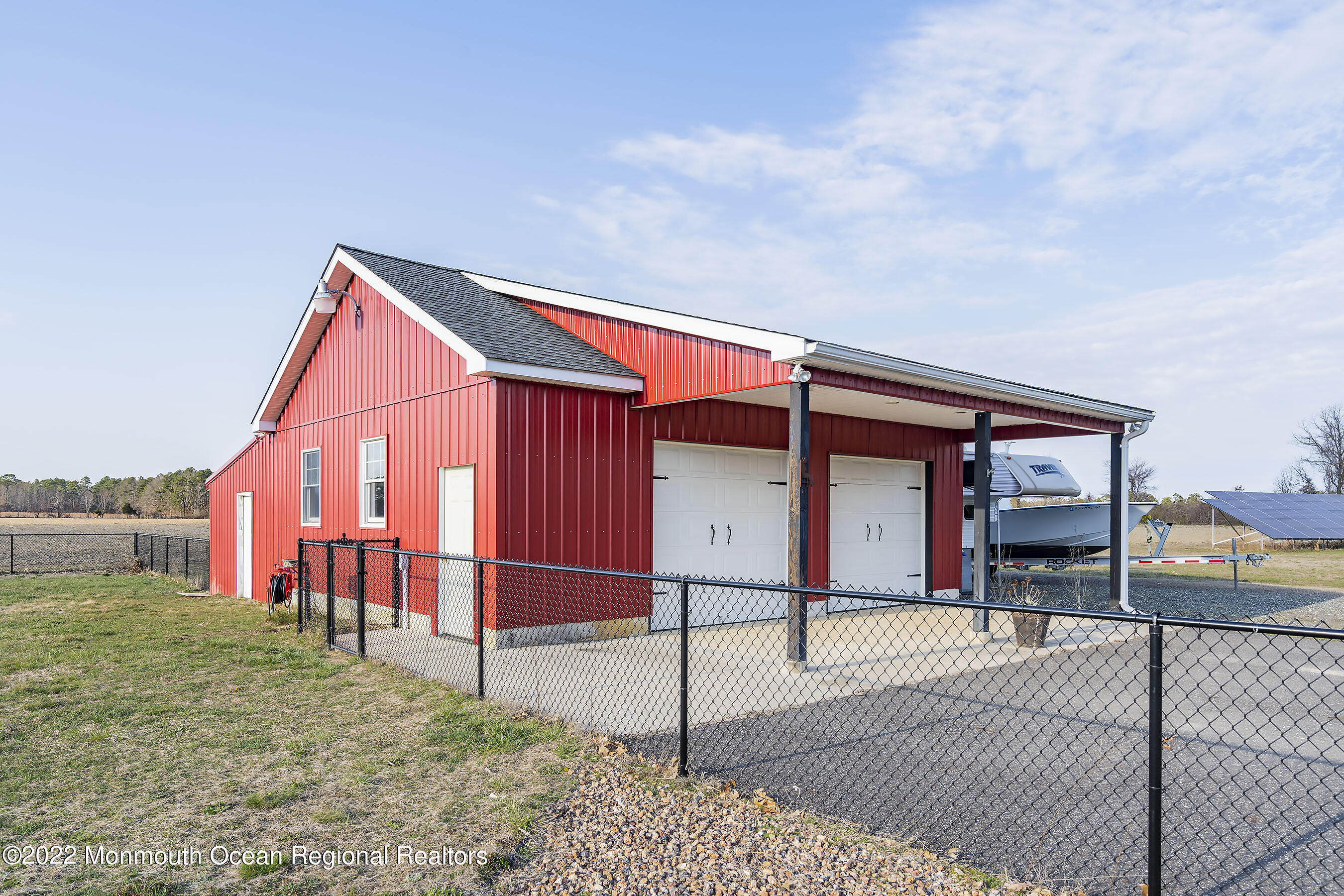 17 Gatto Road Hammonton, NJ 08037 - Photo 3 of 40 Garage