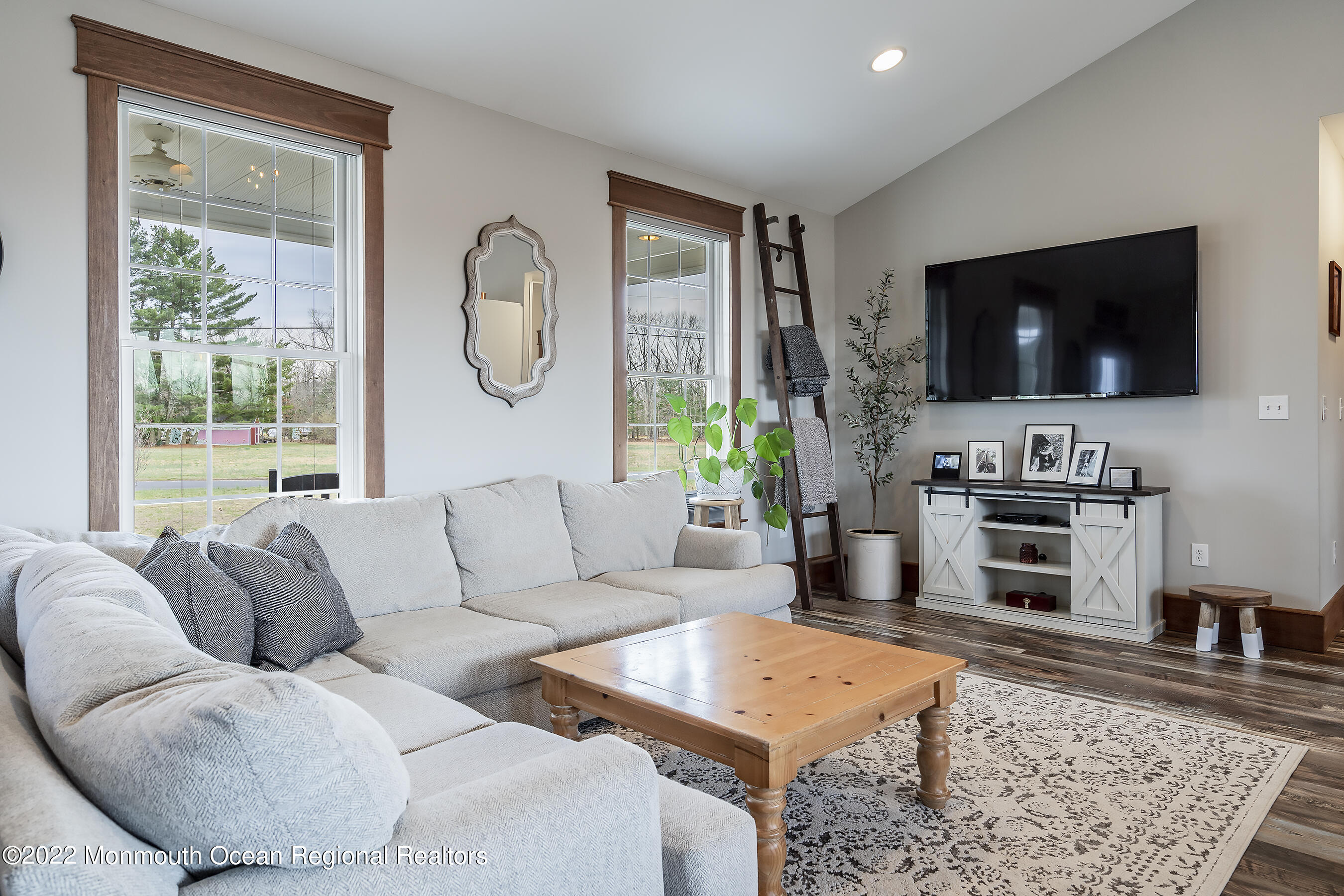 17 Gatto Road Hammonton, NJ 08037 - Photo 8 of 40 Living