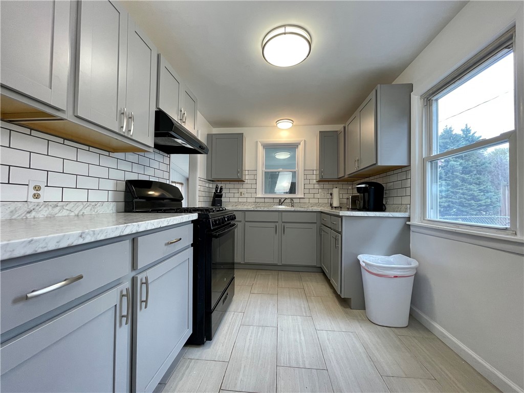 106 Alden Road Greece, NY 14626 - Photo 6 of 17