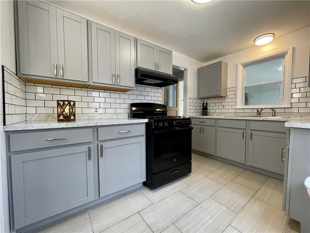 106 Alden Road Greece, NY 14626 - Photo 7 of 17