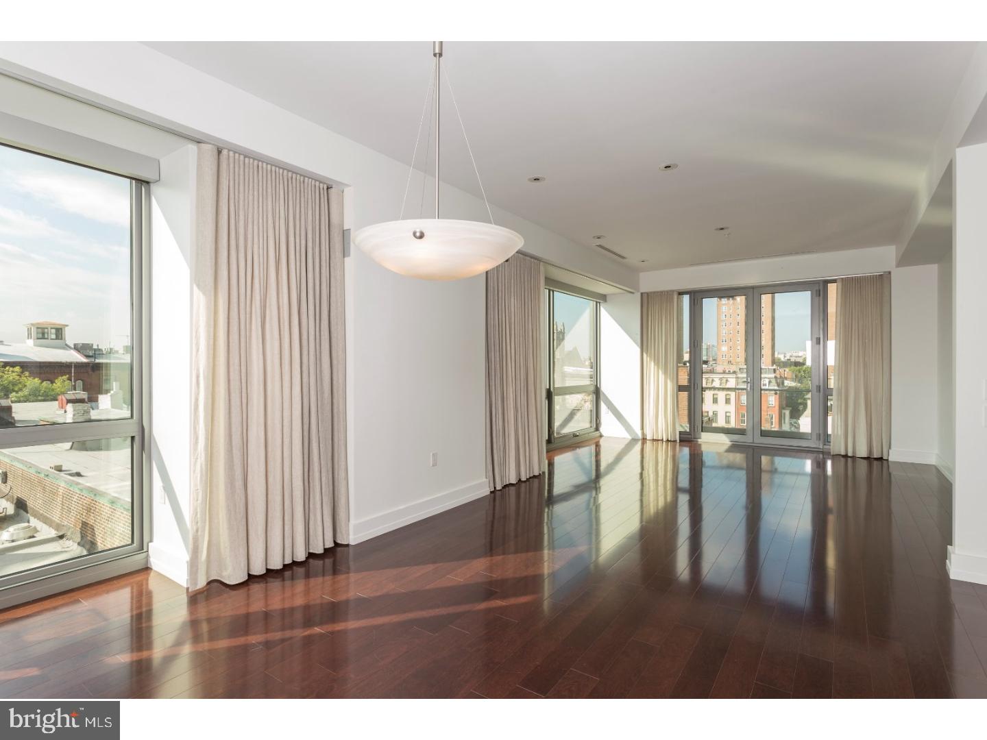 1706 Rittenhouse Square, Unit 402 Philadelphia, PA 19103 - Photo 9 of 20 Living Room